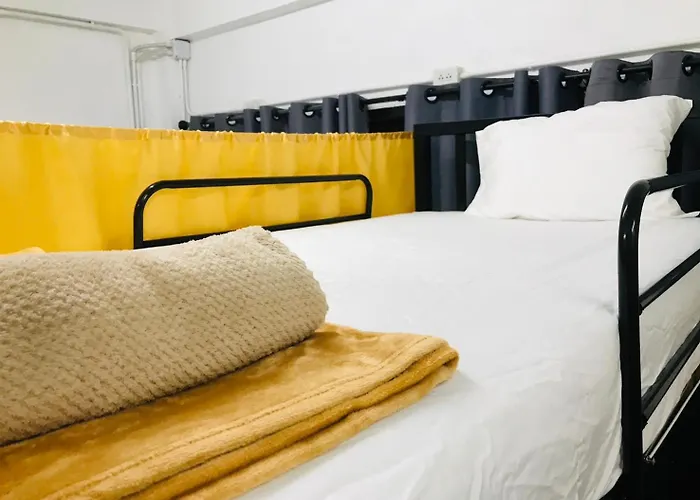 Albergue Silom *