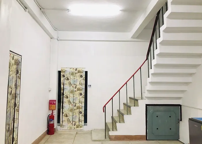 Albergue Silom *