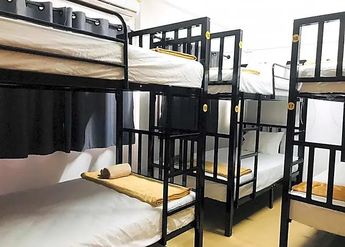 Albergue Silom *